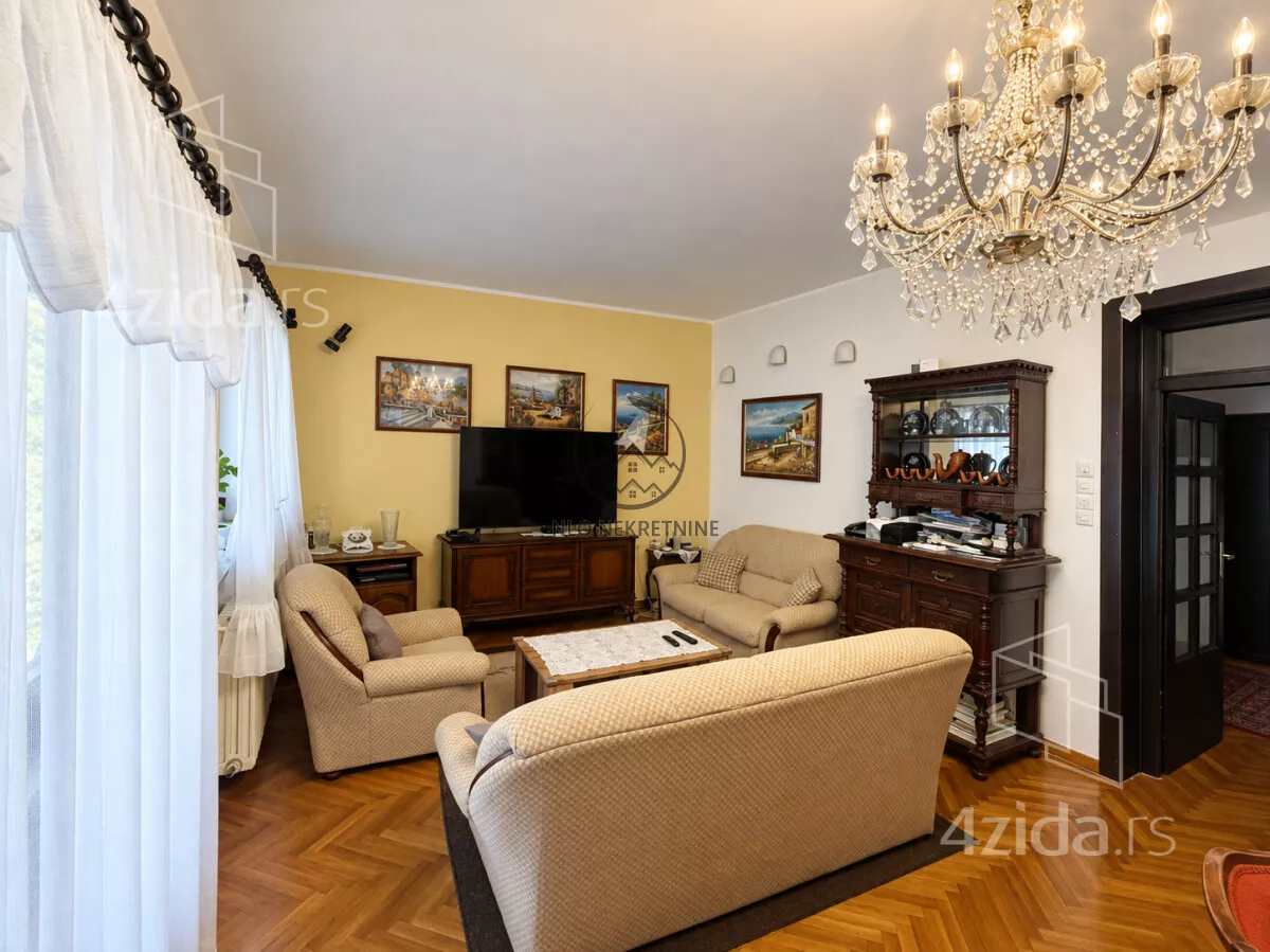 Kuća | 4zida