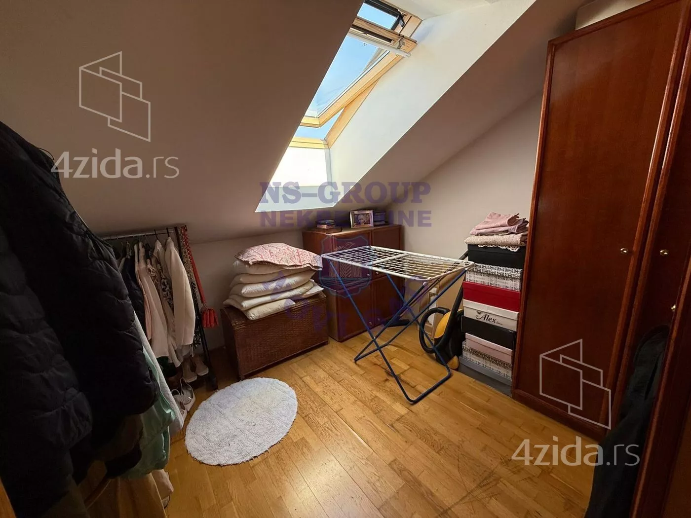 Troiposoban stan | 4zida