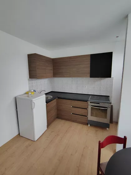 Alekse Šantića 11 | 4zida.rs