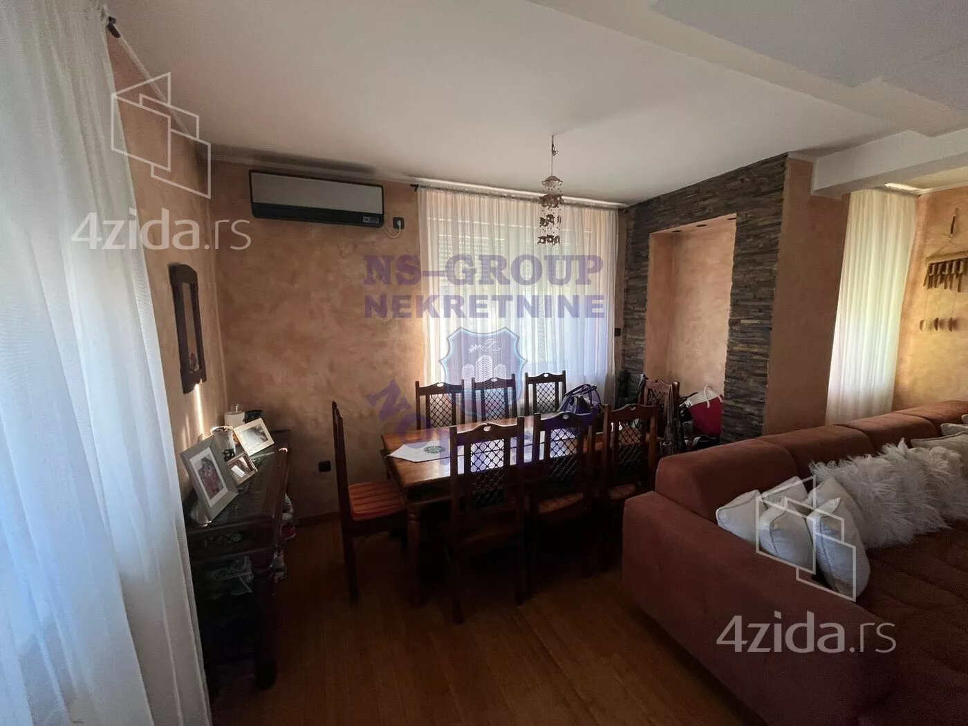 Četvorosoban stan | 4zida