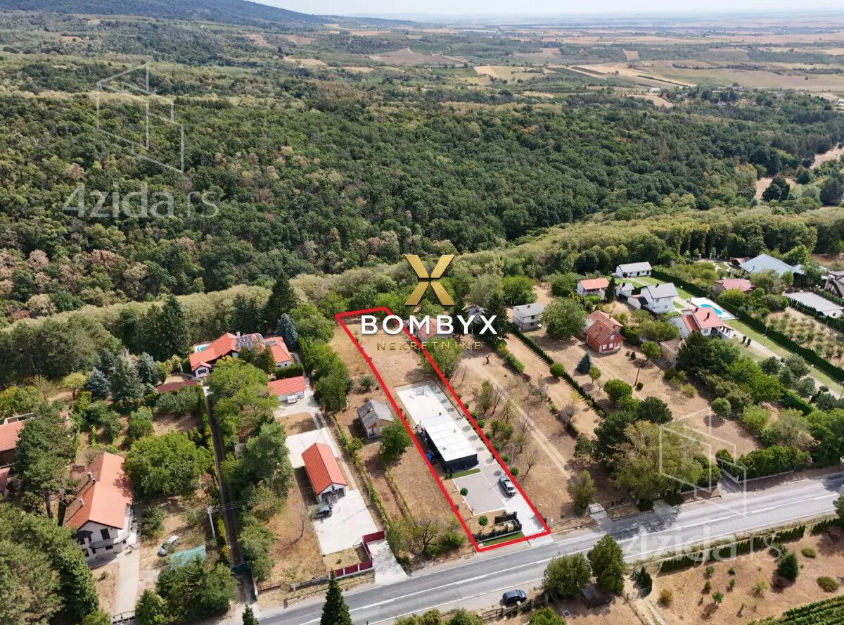 Kuća | 4zida