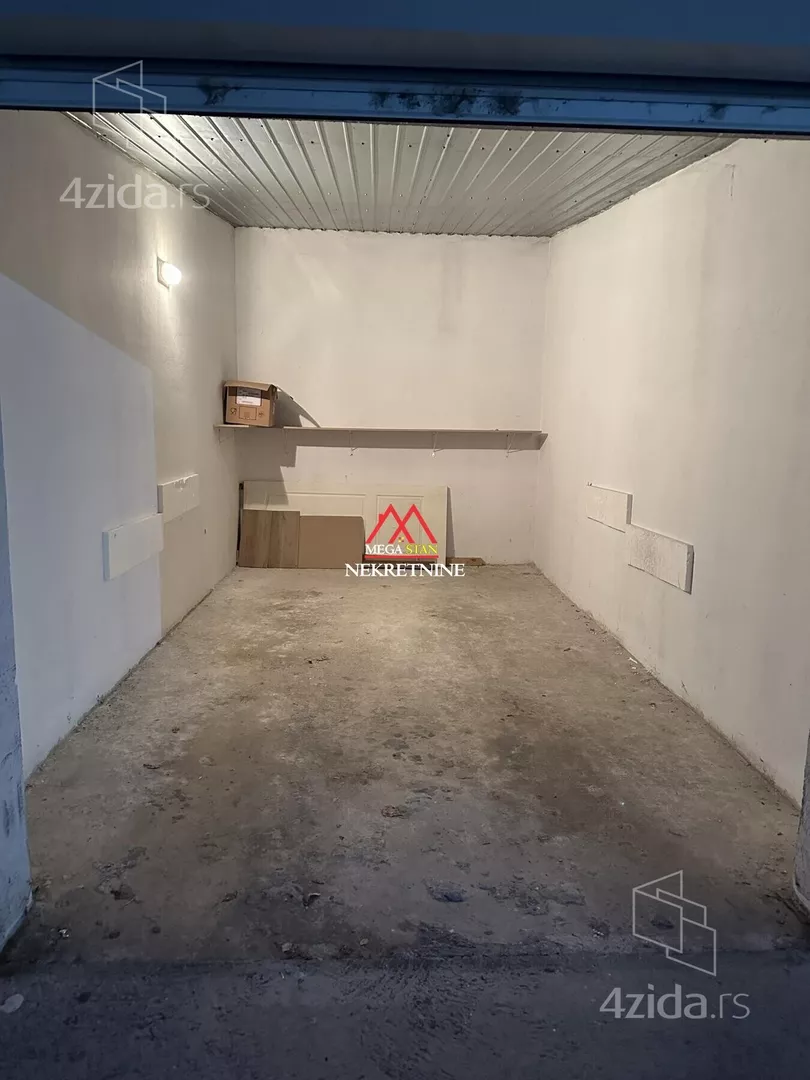 Garaža | 4zida
