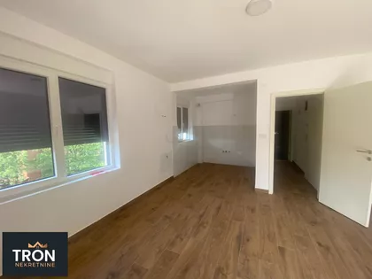 Nemanjina | 4zida.rs