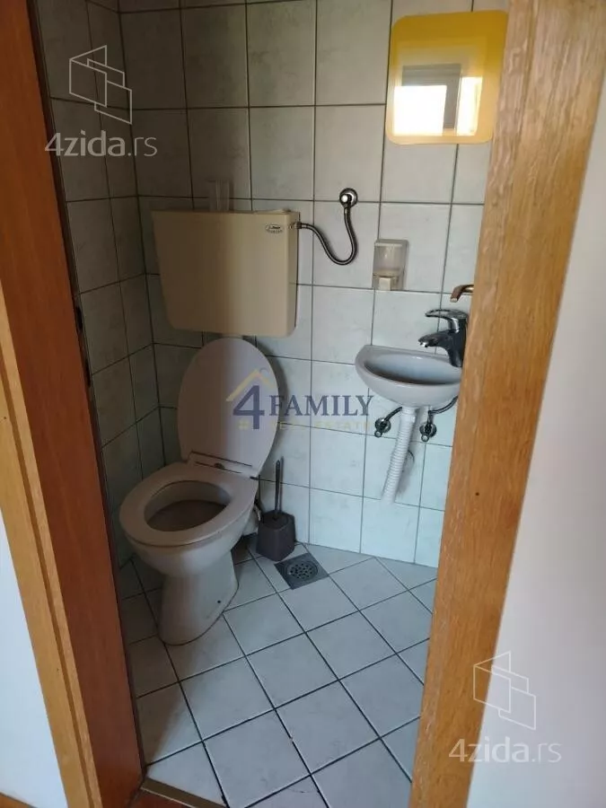 Šestosoban stan | 4zida
