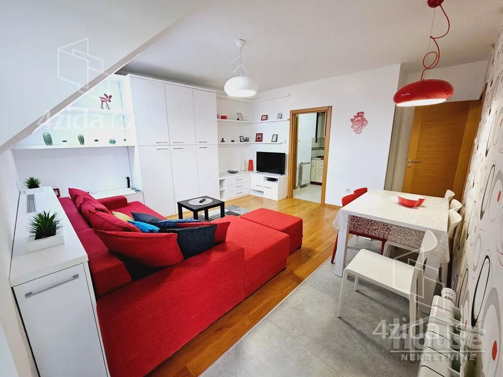 Dvoiposoban stan | 4zida