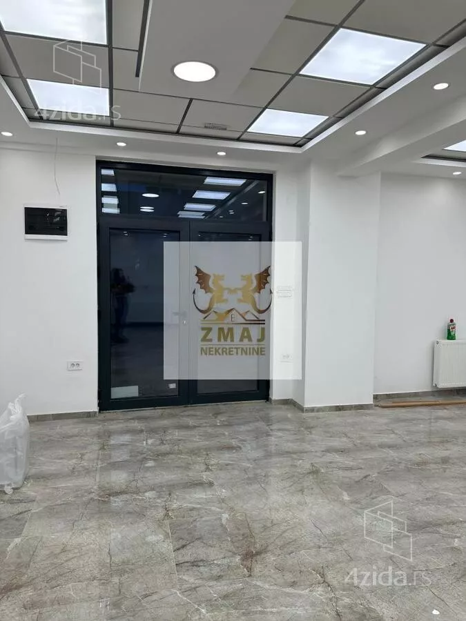 Poslovni prostor | 4zida