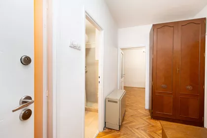 Meštrovićeva | 4zida.rs