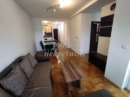 Vašarište | 4zida.rs