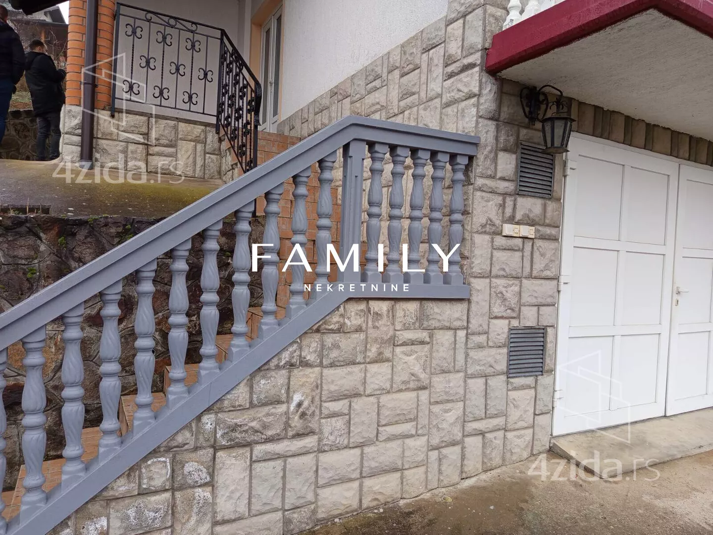 3-etažna kuća | 4zida