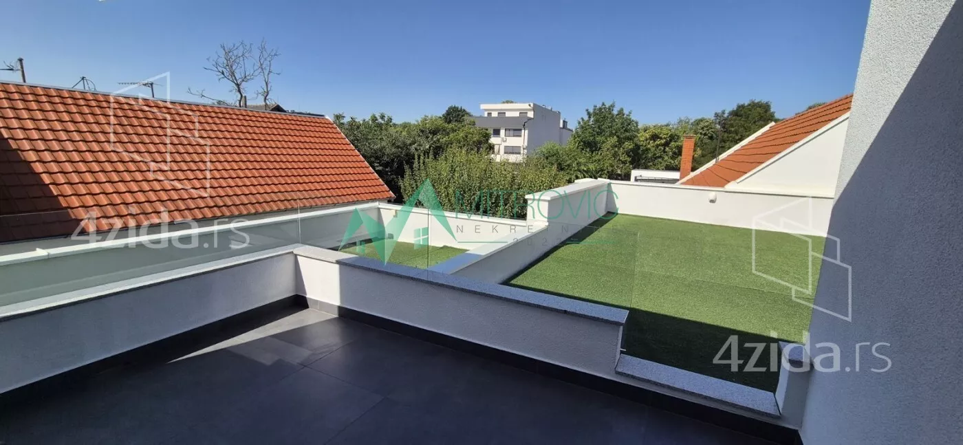 Kuća | 4zida