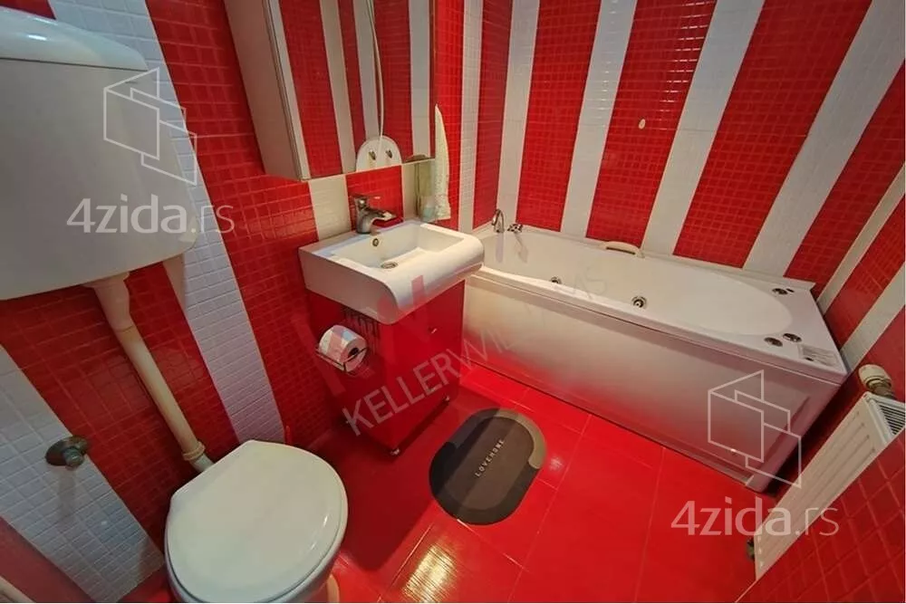 Petosoban stan | 4zida