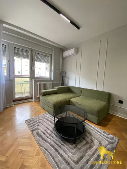 STRAŽILOVSKA | 4zida.rs