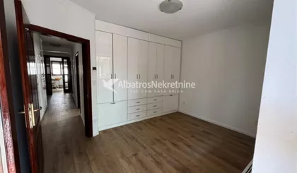 Kapetana Zavišića | 4zida.rs