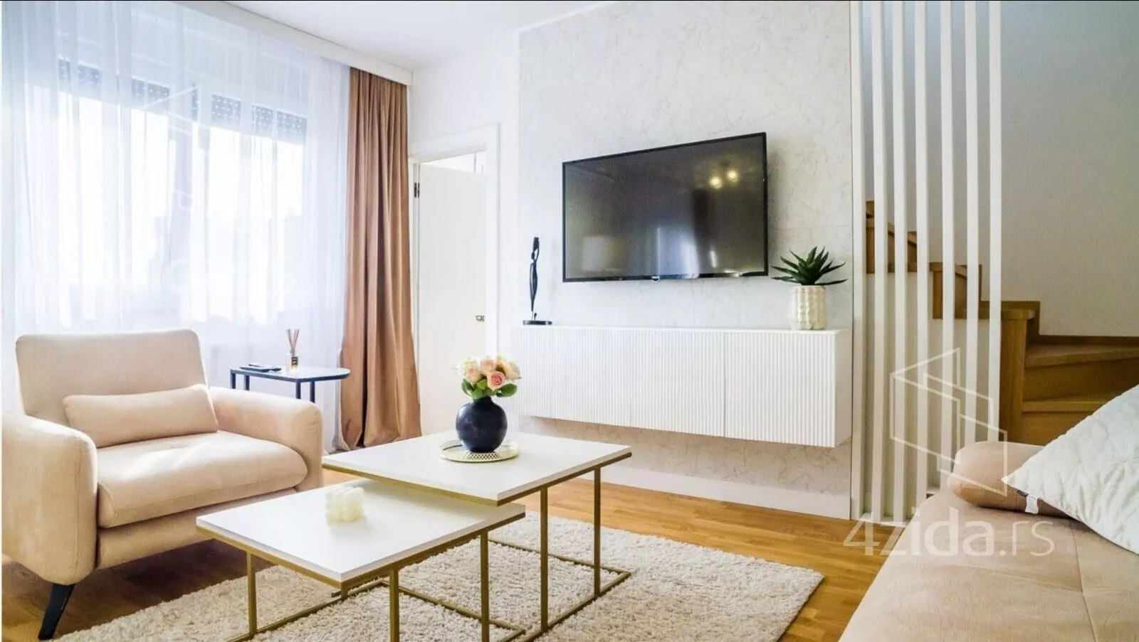 Trosoban stan | 4zida