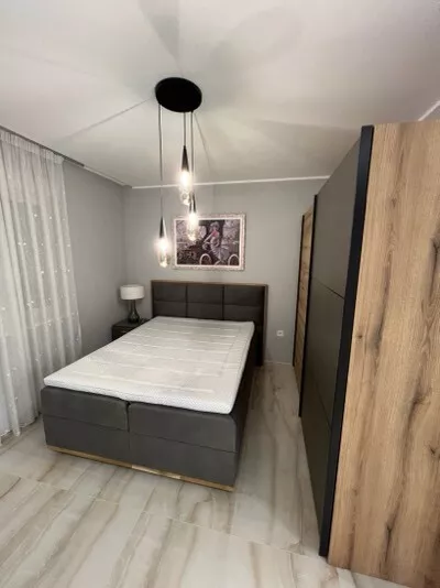 Cara Lazara 22 | 4zida.rs