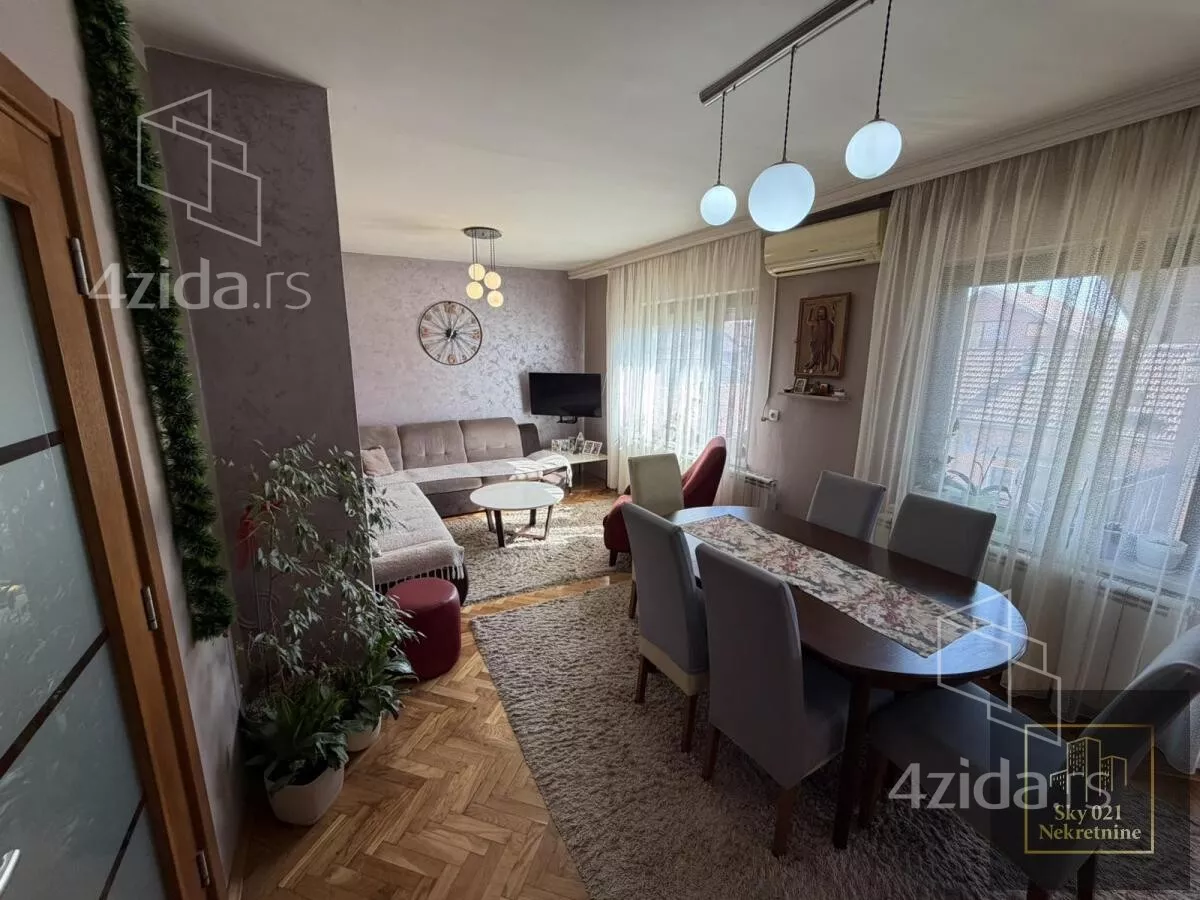 Četvorosoban stan | 4zida