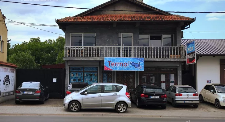 Poslovni prostor | 4zida