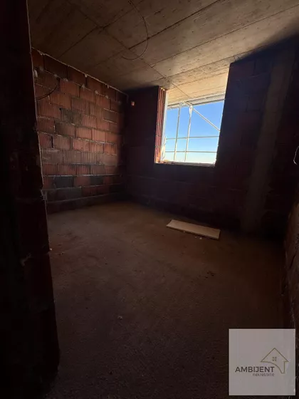 Novi Banovci | 4zida.rs