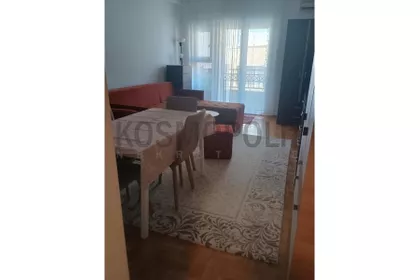 Gvozdićeva | 4zida.rs