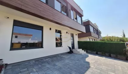 Sremska Kamenica | 4zida.rs