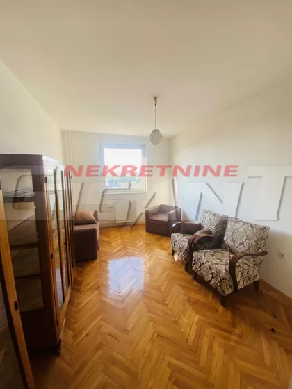 Radnička-Čukarica | 4zida.rs