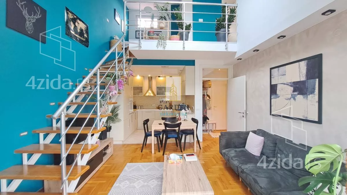 Troiposoban stan | 4zida