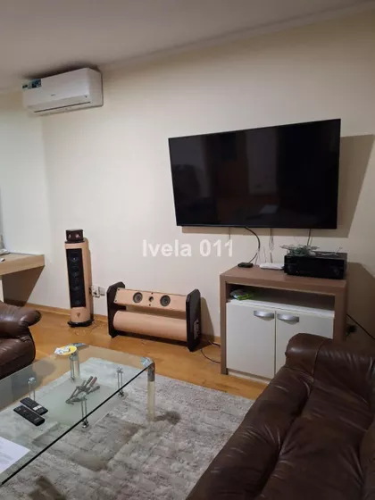 Dečanska | 4zida.rs