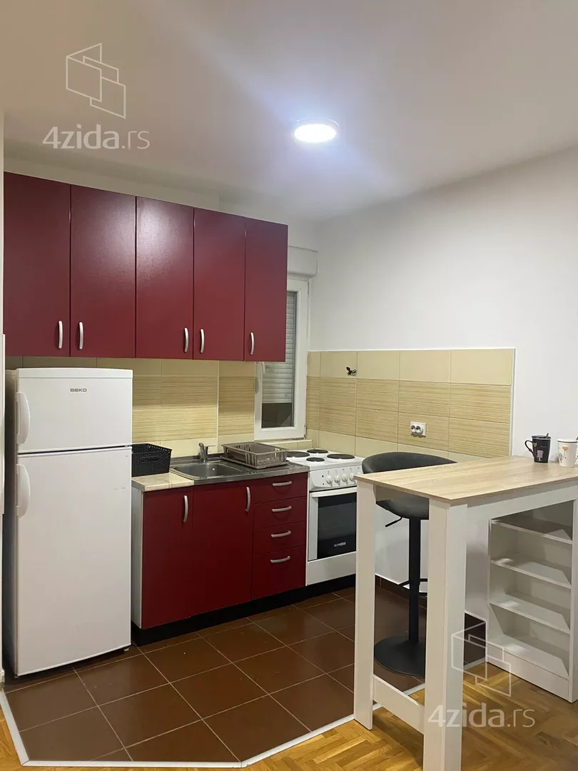Garsonjera | 4zida