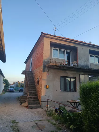 Nova Školska 107 | 4zida.rs