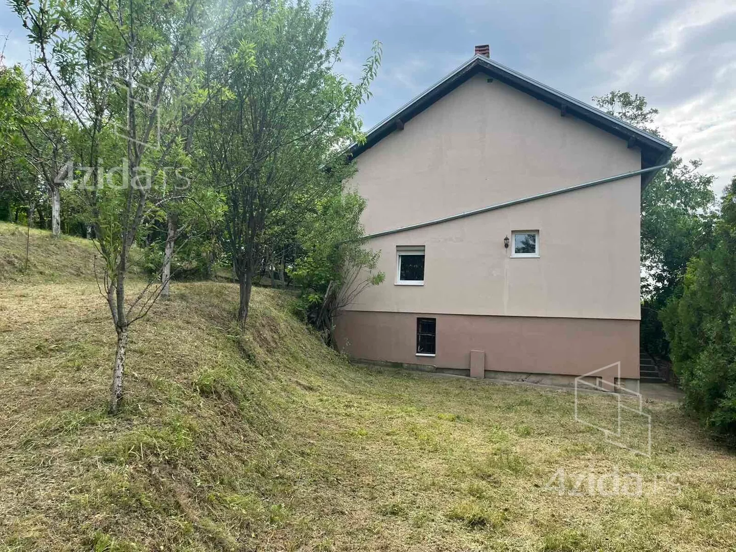 3-etažna kuća | 4zida
