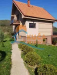 Kusovac , Okolne lokacije, Knić | 4zida.rs | 4zida.rs