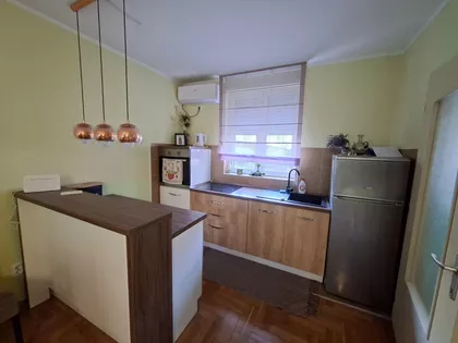 Gradske lokacije | 4zida.rs