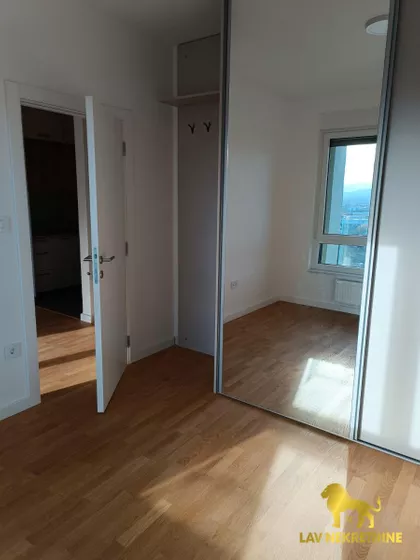 SOMBORSKA RAMPA | 4zida.rs