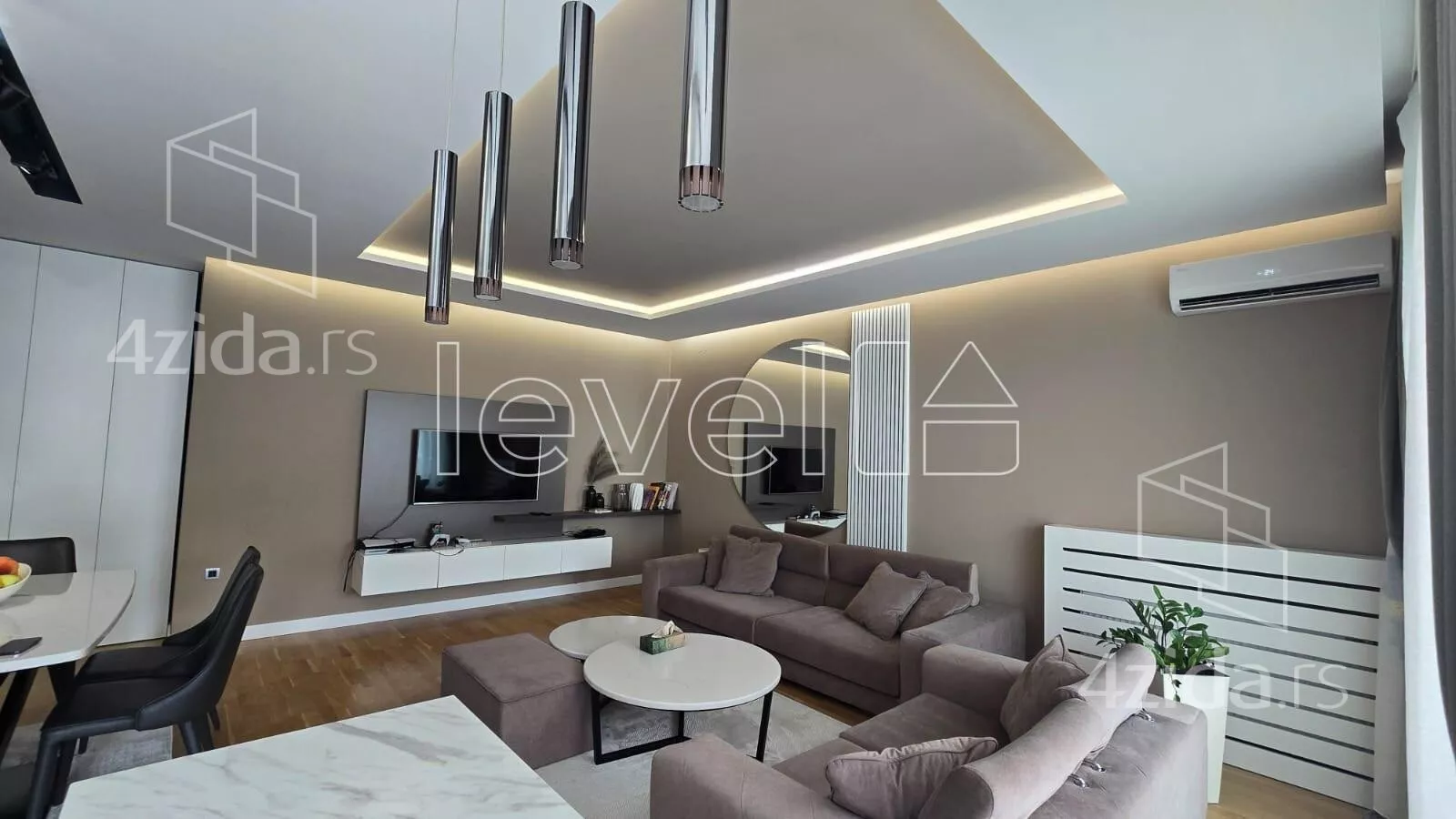 Četvorosoban stan | 4zida