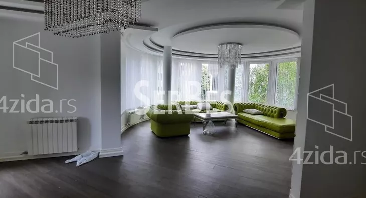 Petosoban stan | 4zida