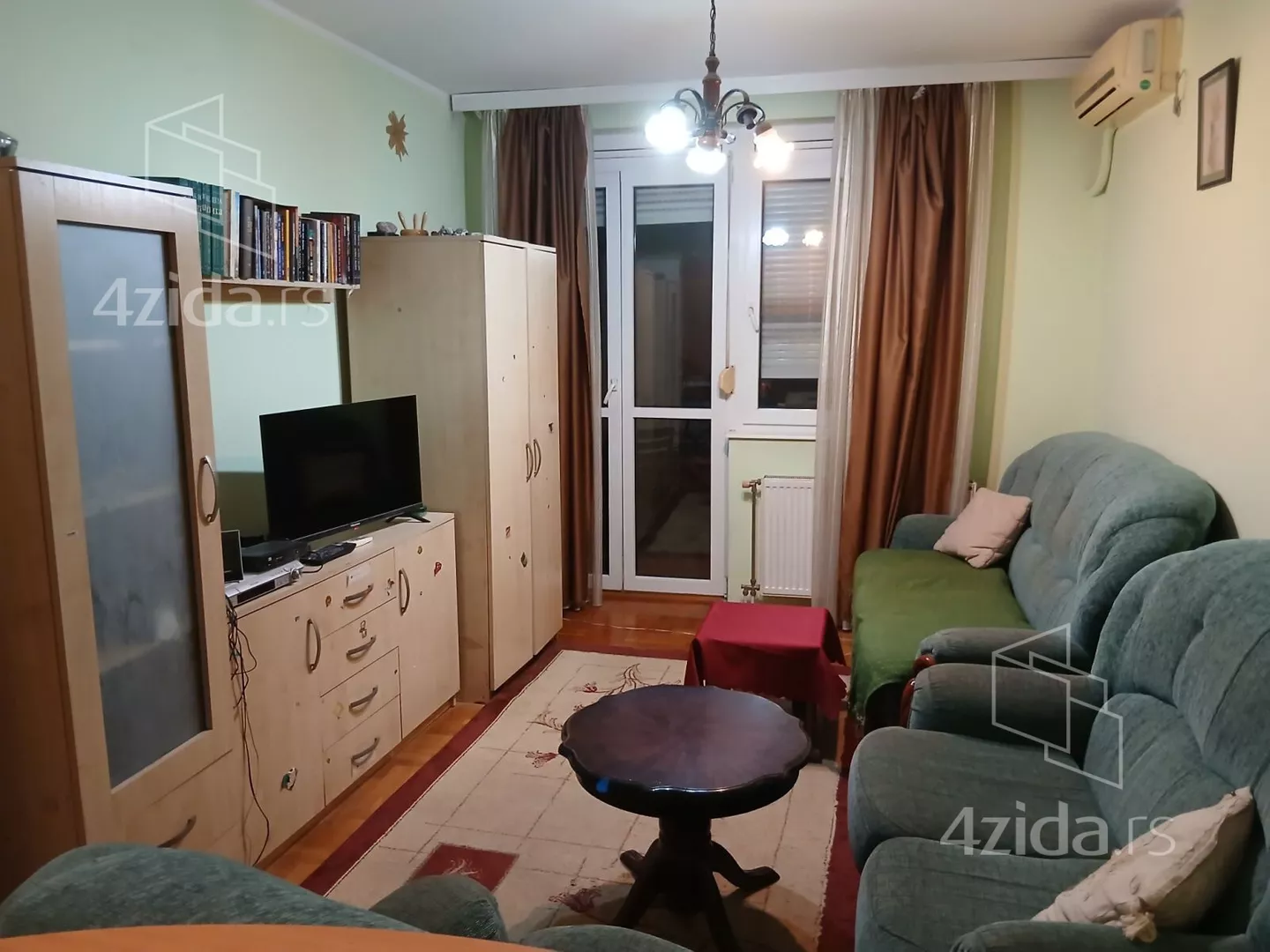 Dvoiposoban stan | 4zida