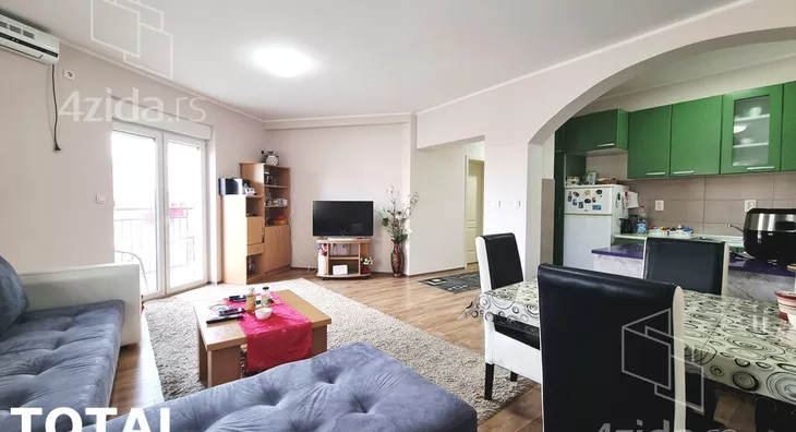 Četvorosoban stan | 4zida