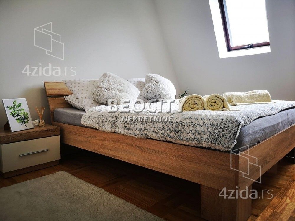 Stan – Novi Sad, Gornje Livade, MZ Klisa - Više