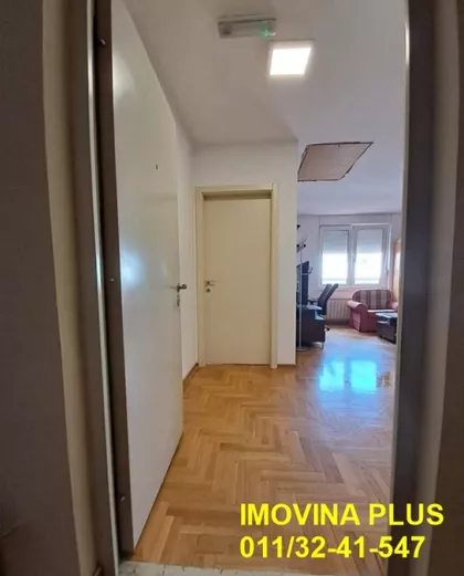 Mate Miloševića | 4zida.rs