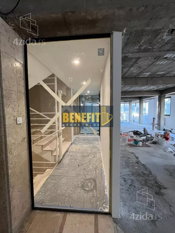 Poslovni prostor | 4zida