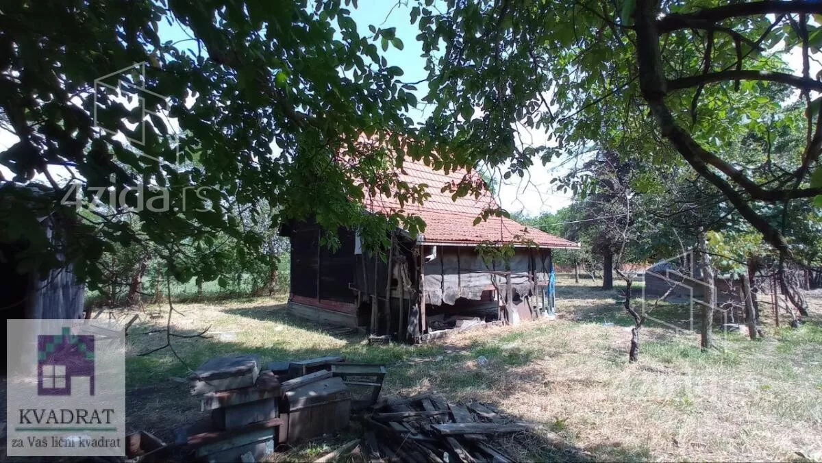 Plac | 4zida