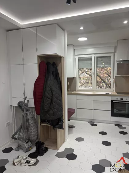 Novo Naselje | 4zida.rs