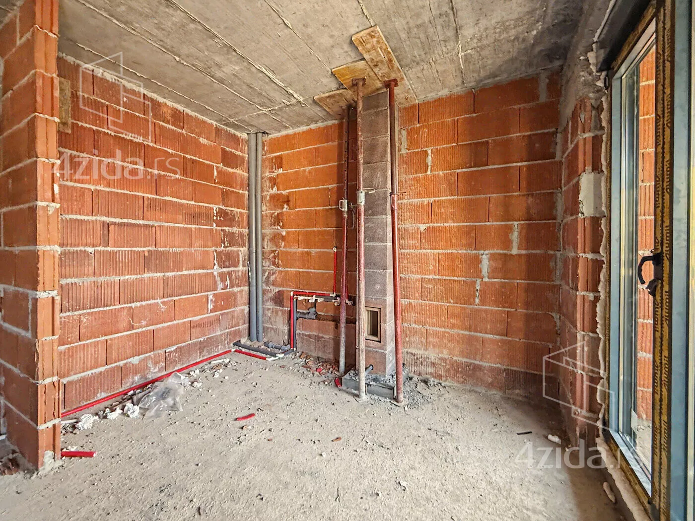 Dvoiposoban stan | 4zida