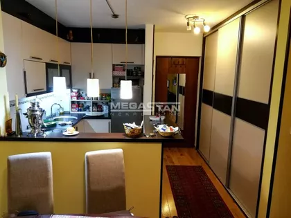 Slavonska | 4zida.rs