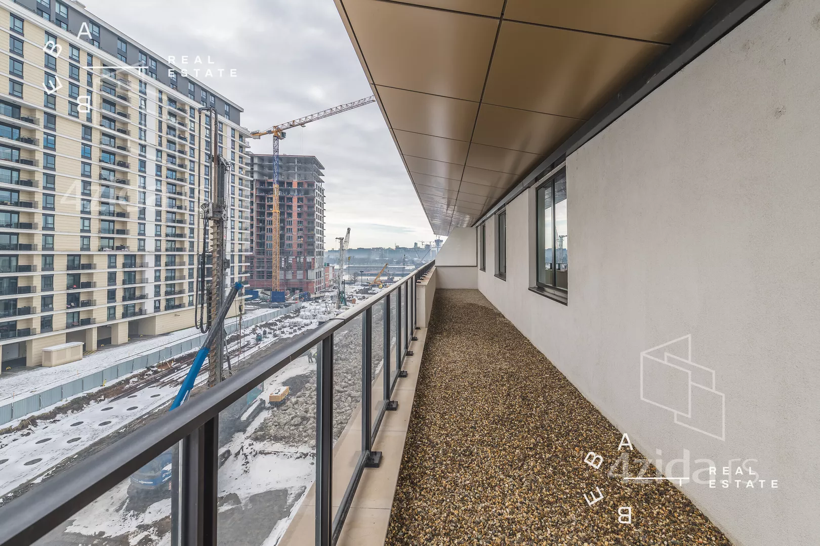 Petosoban stan | 4zida