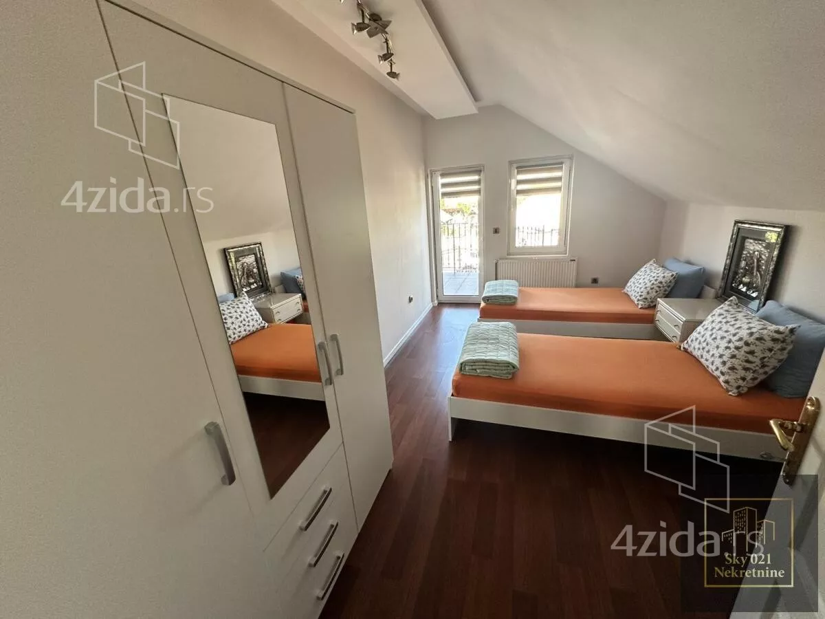 Kuća | 4zida
