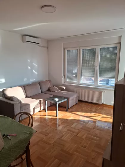 Gradske lokacije | 4zida.rs