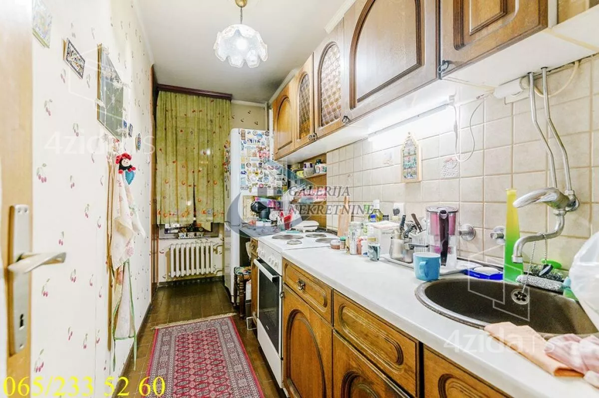 Troiposoban stan | 4zida