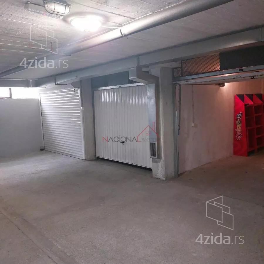 Garaža/Parking | 4zida