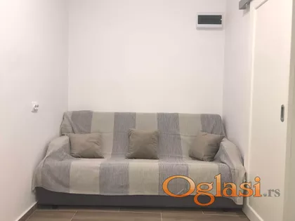 Pariske Komune | 4zida.rs